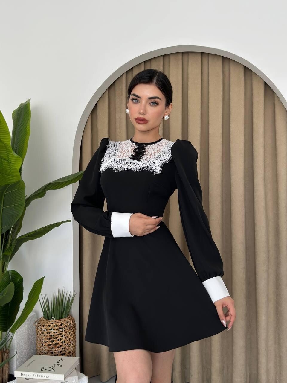 VESTIDO MINI DE MANGA LARGA